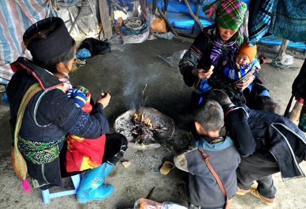 ເພີ່ມທະວີິການປ້ອງກັນຕ້ານອາກາດໜາວໃຫ້ຄົນເຈັບຢູ່ບັນດາຮາກຖານກວດປິນປົວພະຍາດ